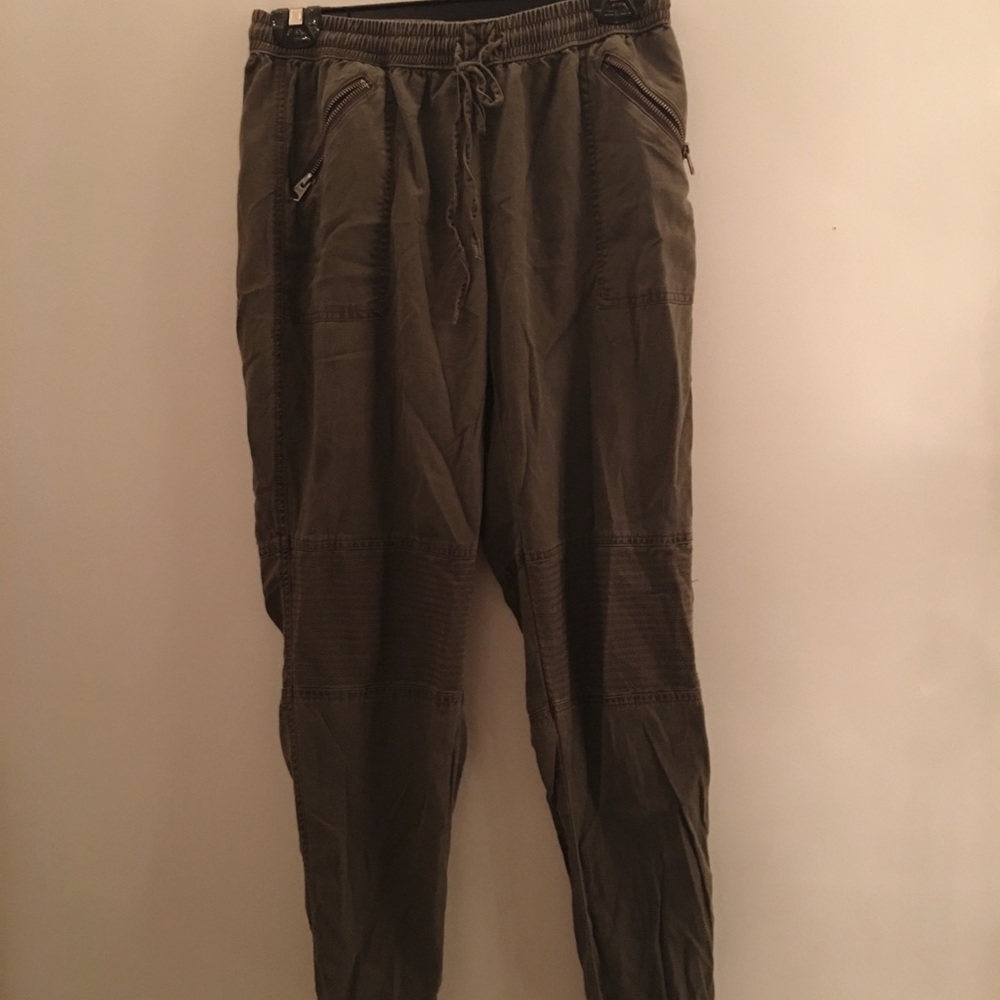 Army green pants.